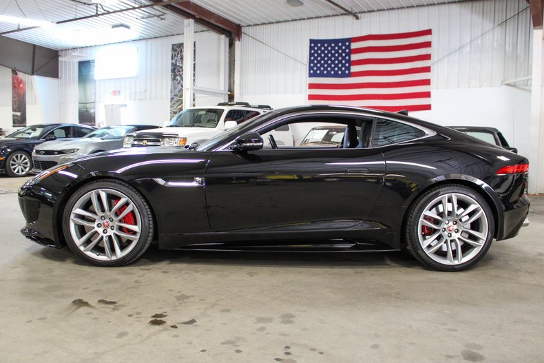 2017 Jaguar F-Type R